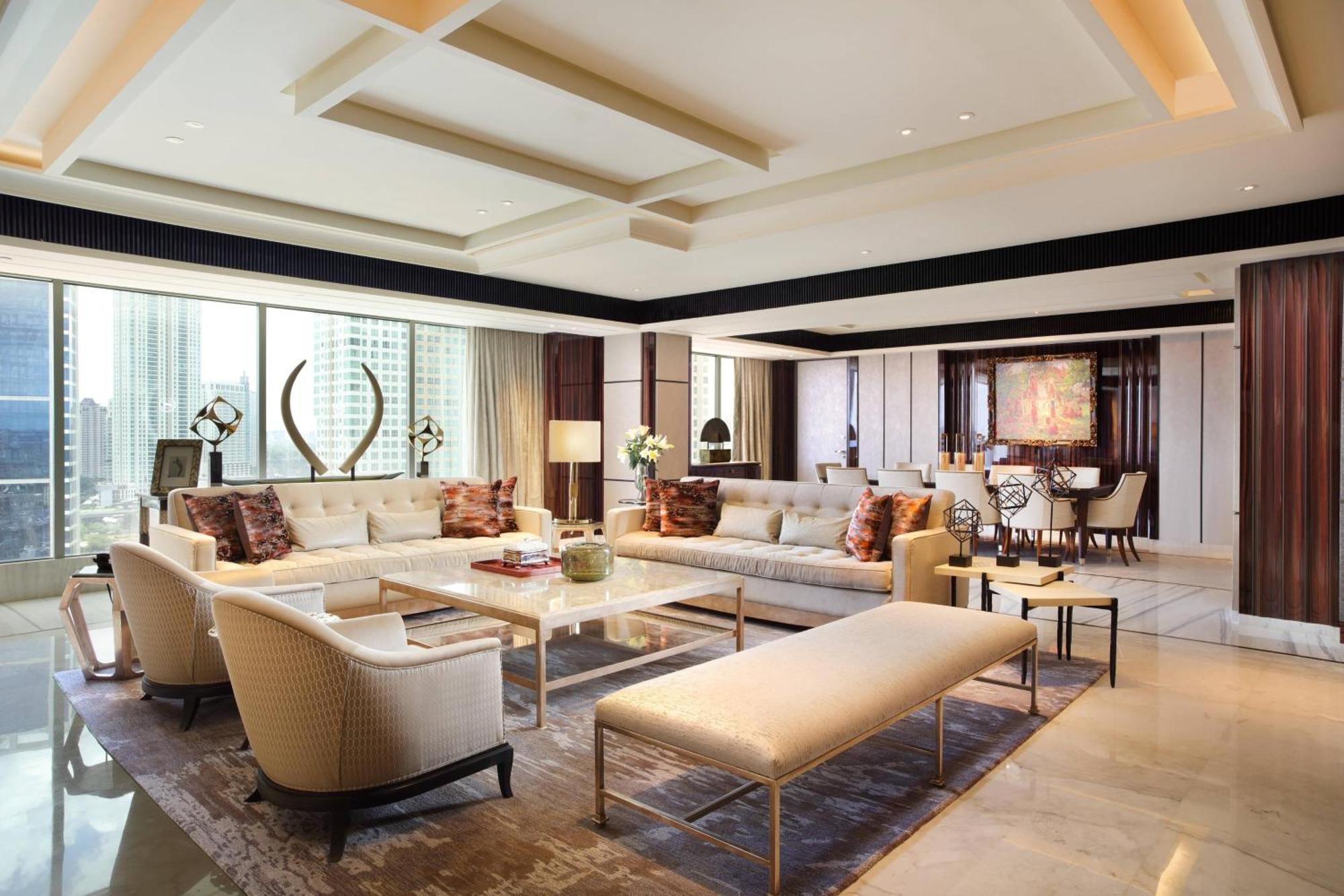 Sheraton Grand Jakarta Gandaria City Hotel Exterior photo