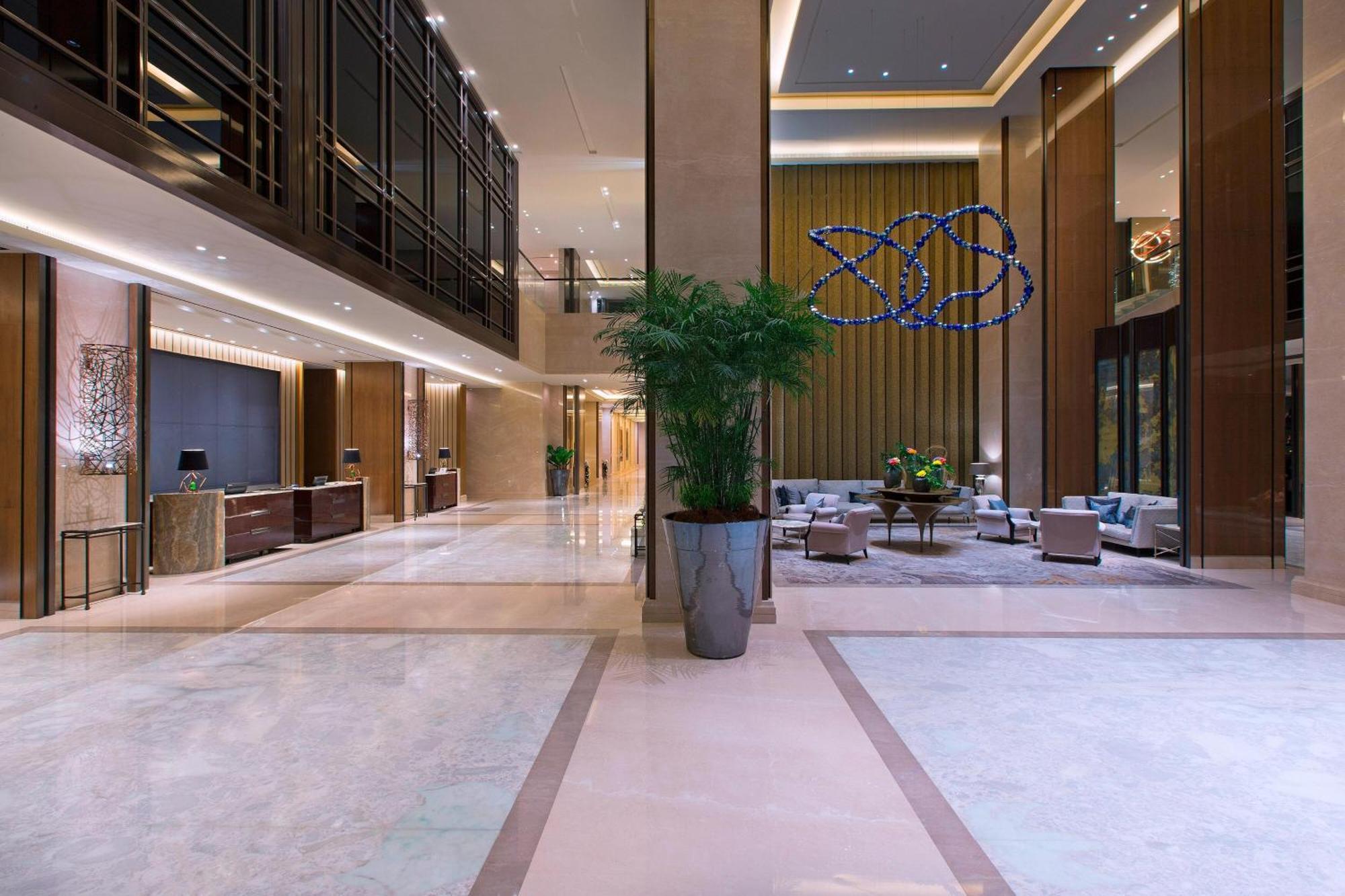 Sheraton Grand Jakarta Gandaria City Hotel Exterior photo