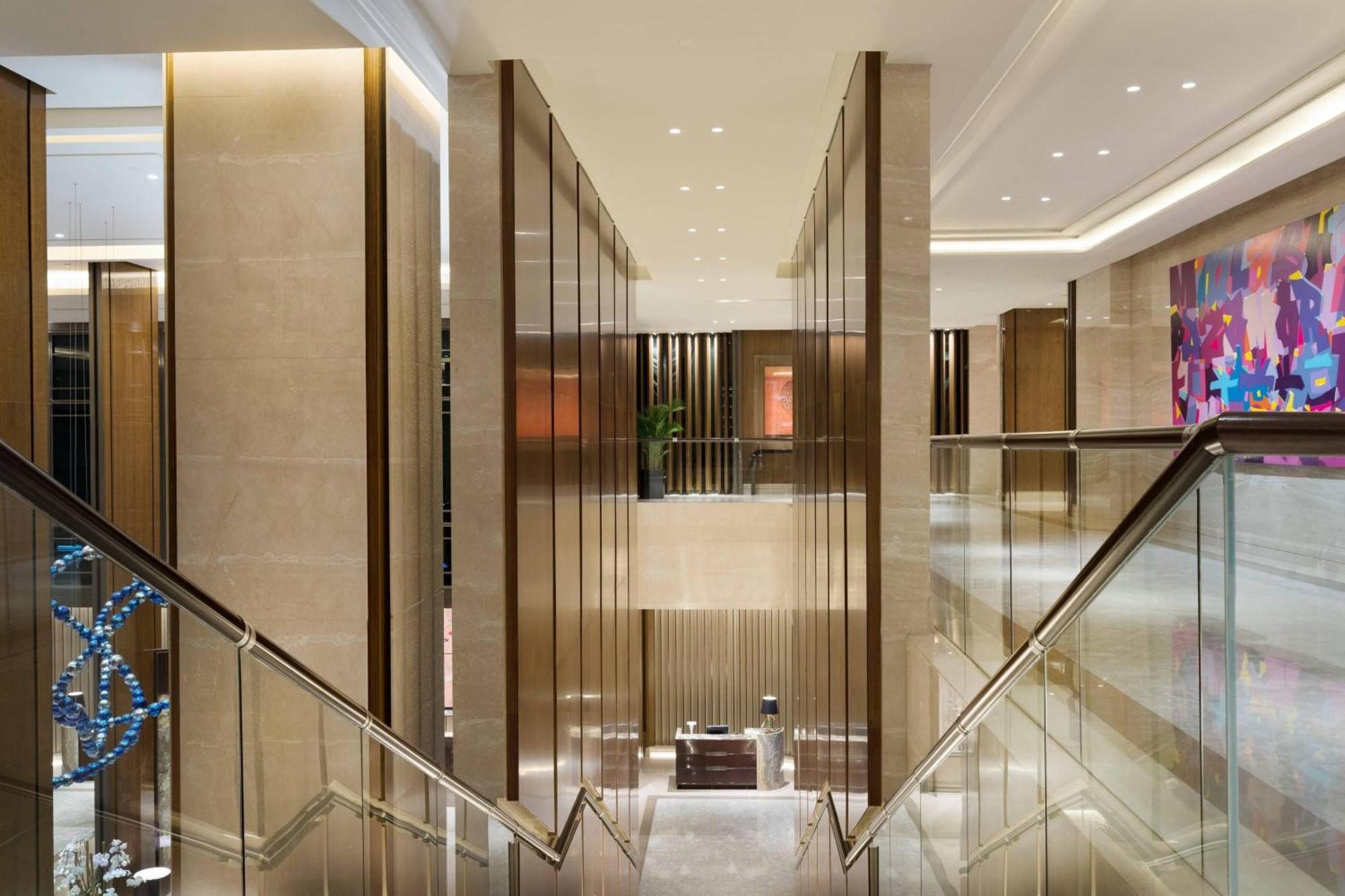 Sheraton Grand Jakarta Gandaria City Hotel Exterior photo